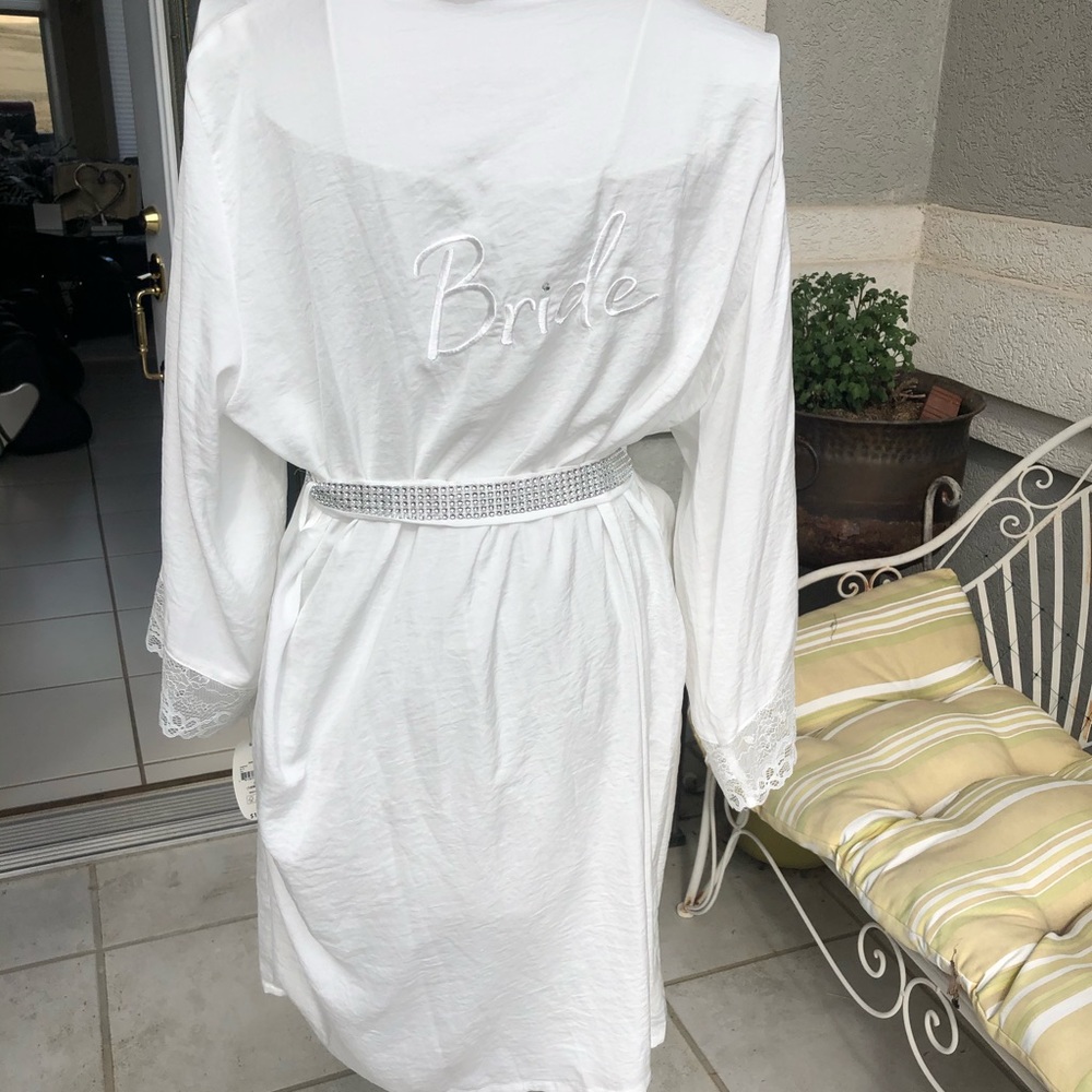 Satin Bride  Robe  size XL - Picture 4 of 8